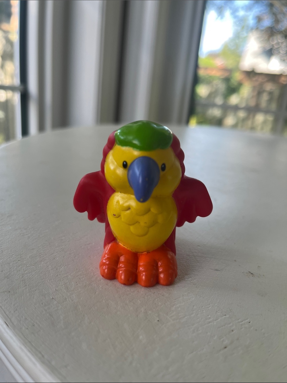 3/$10 💚 Little People Parrot 2001